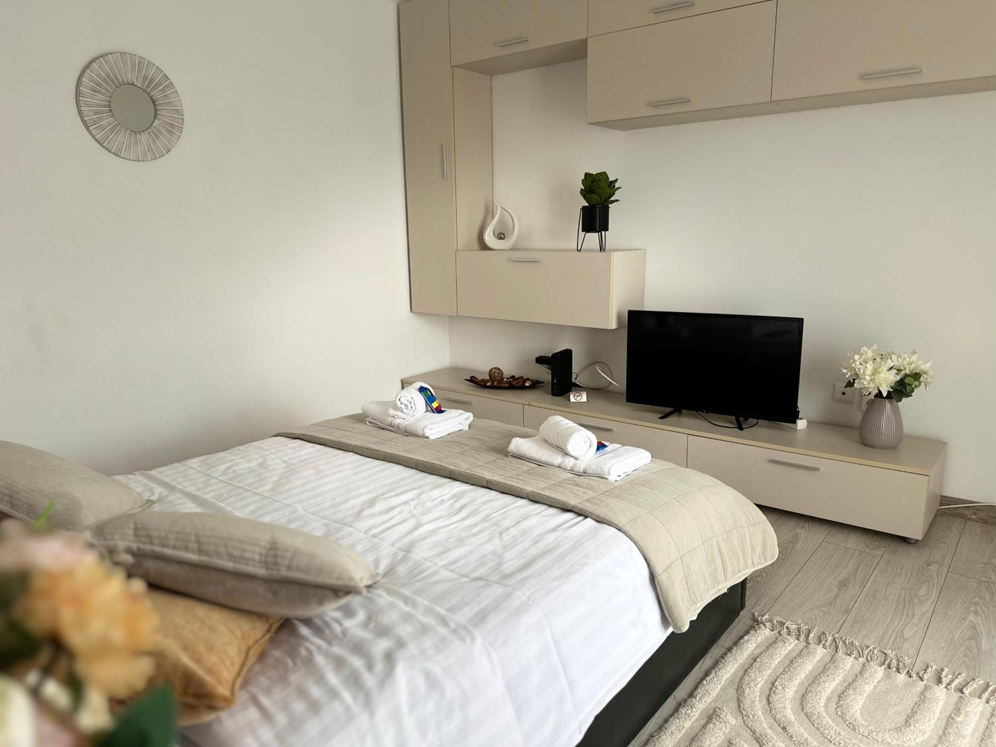 Downtown Studio By Darius Residence Bucarest Esterno foto